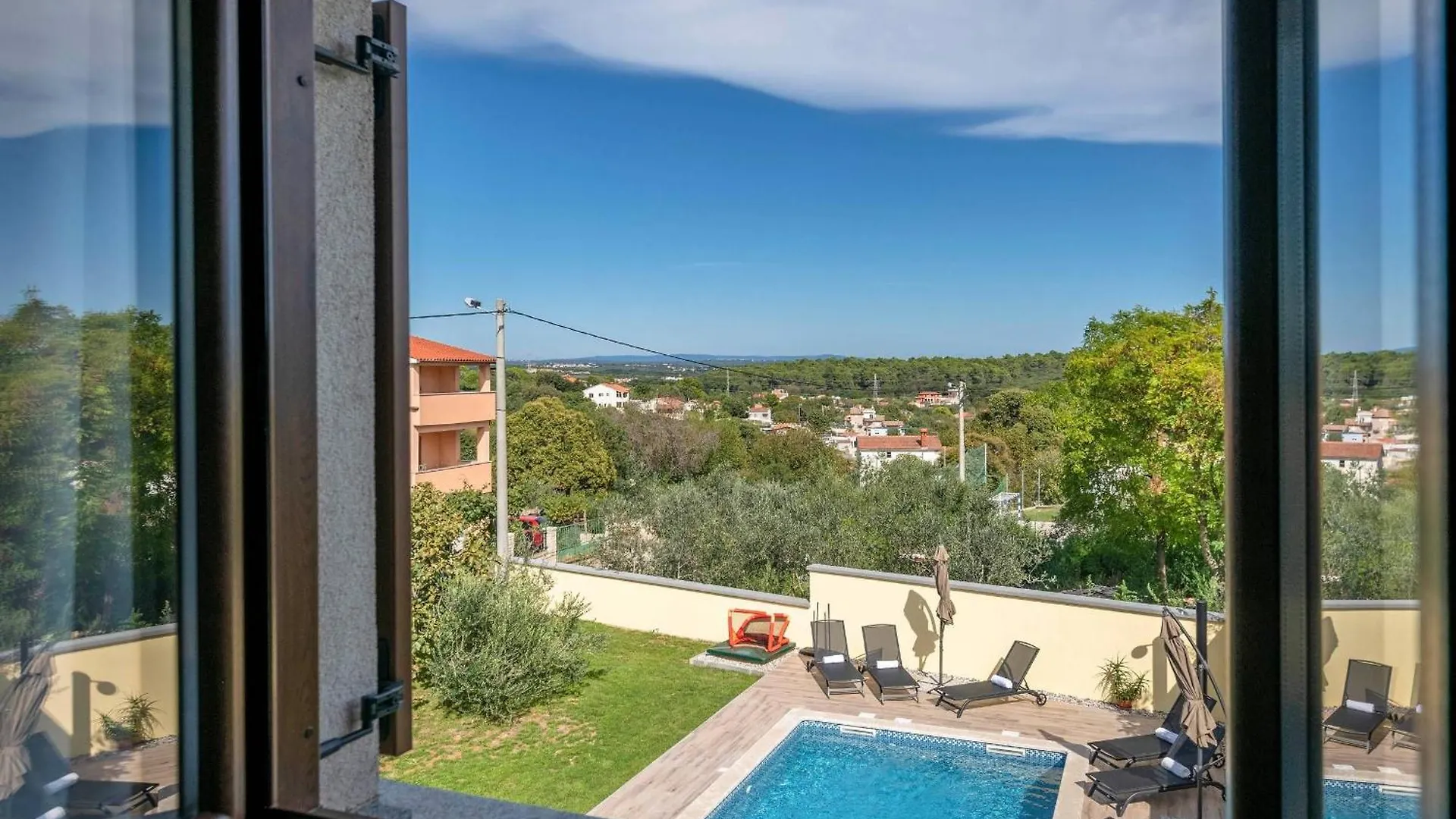 Holiday home Ferienhaus Captains Vintijan